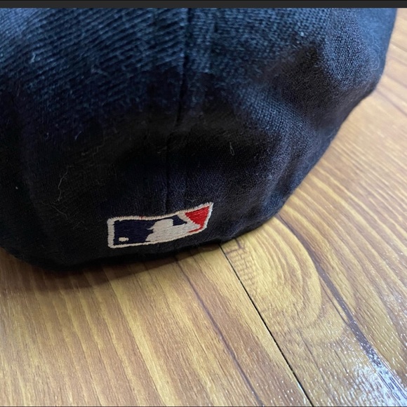New Era 59fifty New York Yankees Baseball Cap 71/4 - Picture 3 of 3